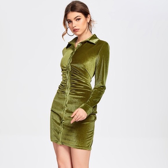 Emerald velvet button up dress - Picture 3 of 7